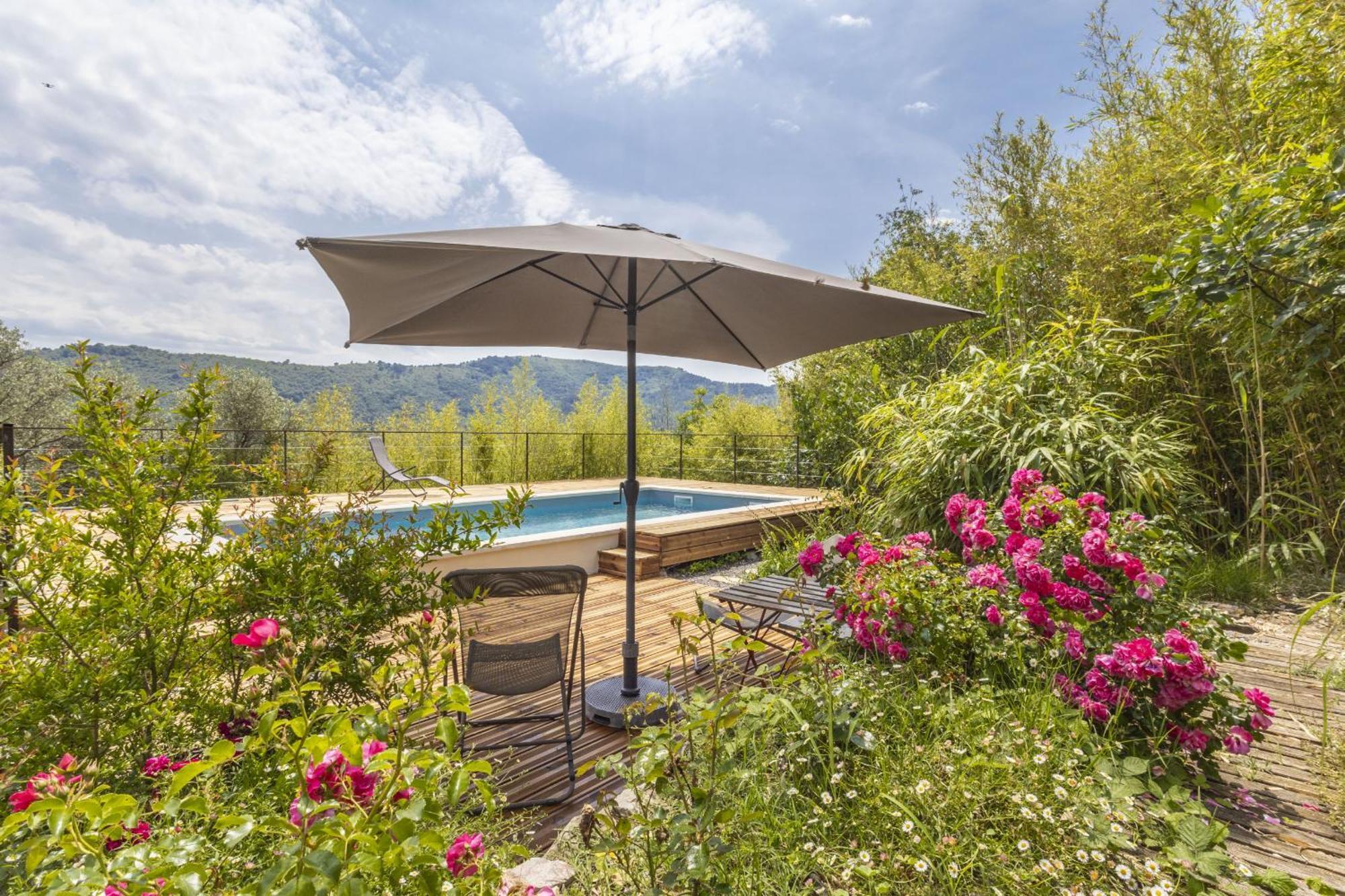La Maison Des Chataigniers Meyrannes 外观 照片